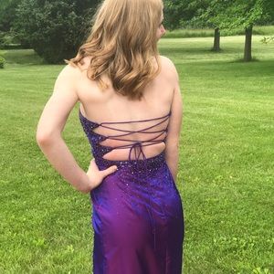 Formal dress for homecoming or prom